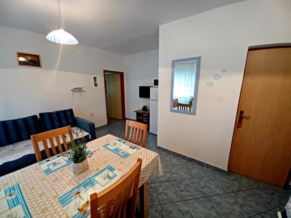 Apartment Prskalo - Vodice Buitenkant foto