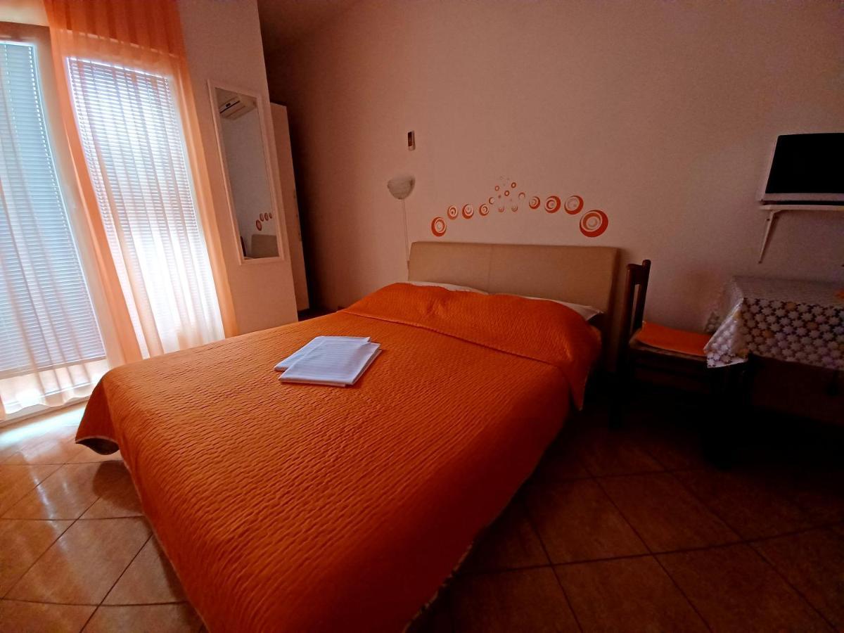 Apartment Prskalo - Vodice Buitenkant foto