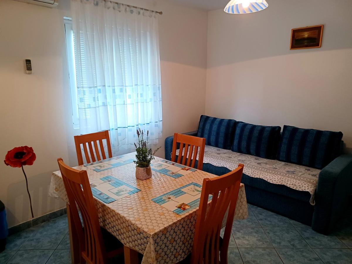 Apartment Prskalo - Vodice Buitenkant foto