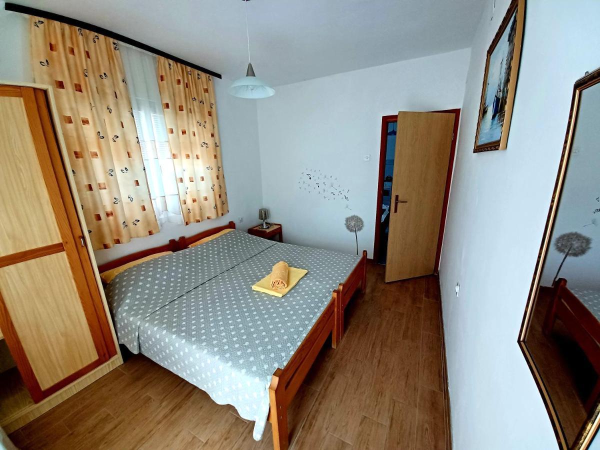 Apartment Prskalo - Vodice Buitenkant foto