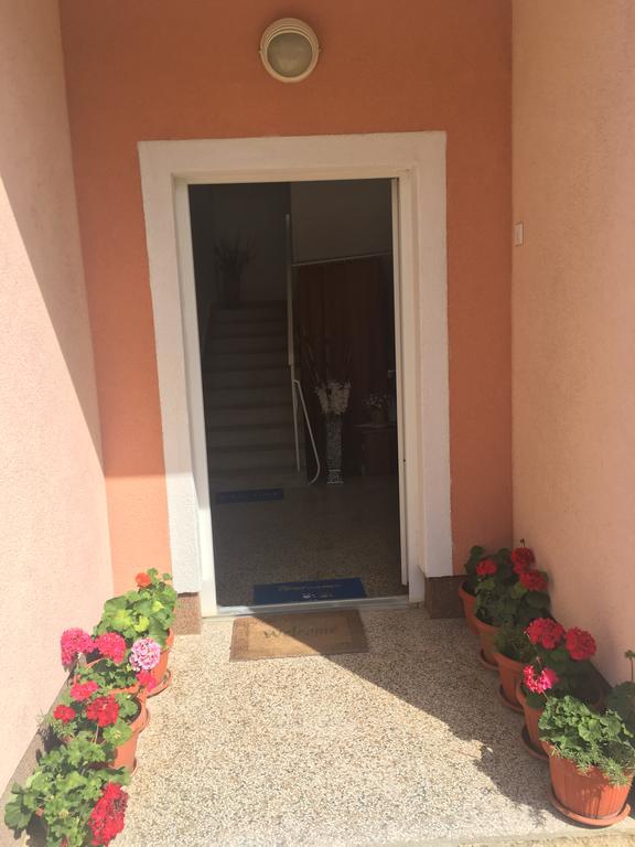 Apartment Prskalo - Vodice Buitenkant foto